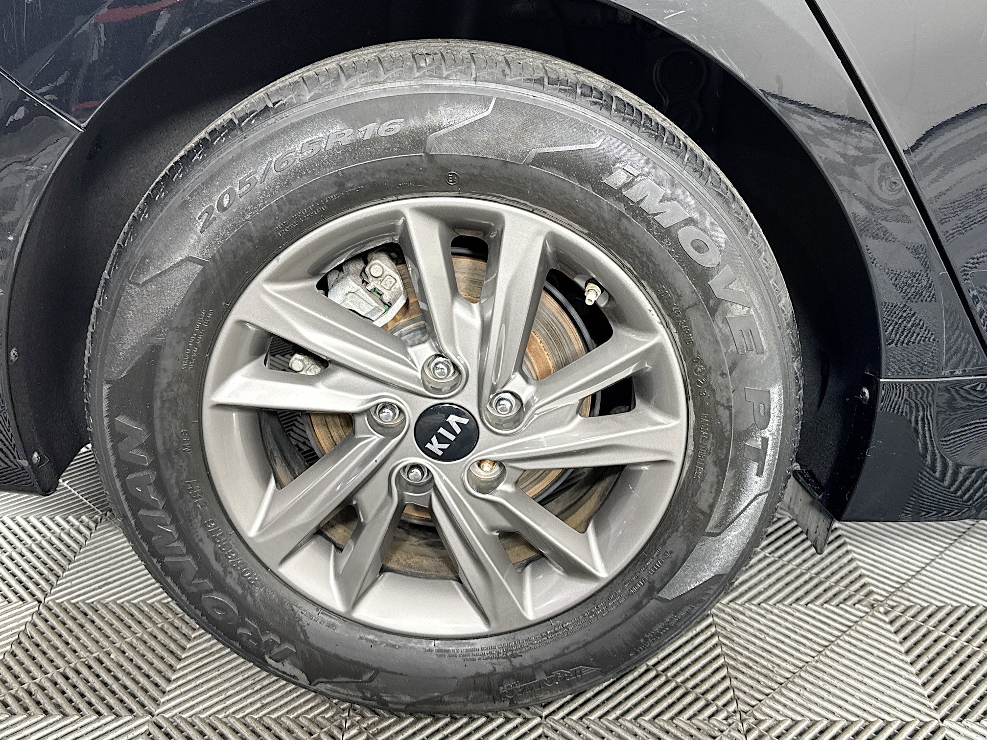 Used 2020 Kia Optima LX FWD image 31