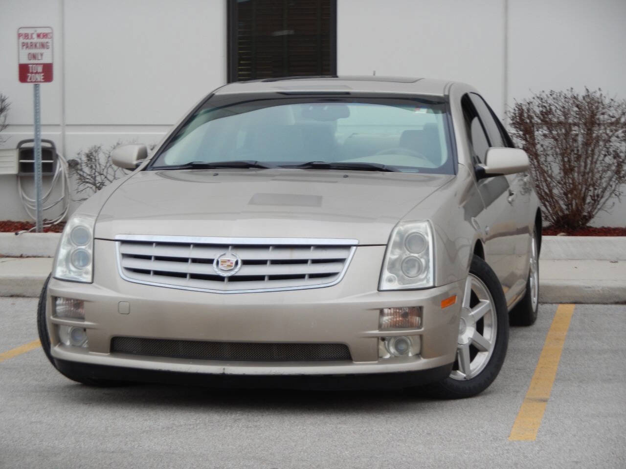 Used 2005 Cadillac STS w/ Preferred Equipment Group image 3
