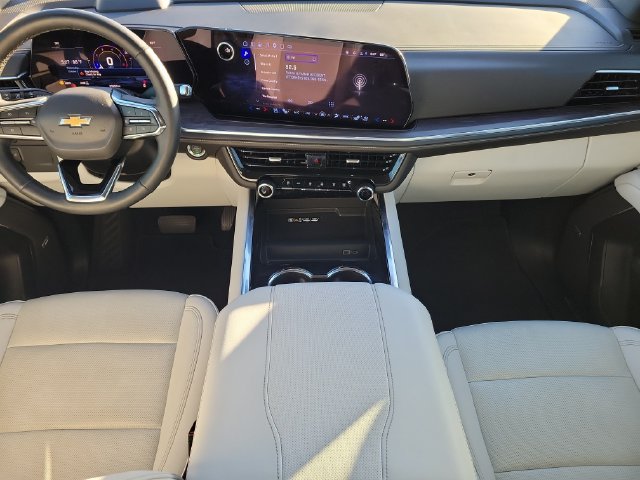 Certified 2025 Chevrolet Tahoe Premier AWD/4WD image 11