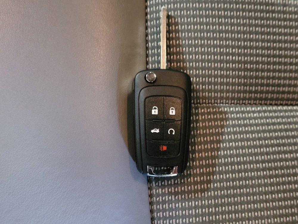 Used 2017 Buick Verano Sport Touring image 32