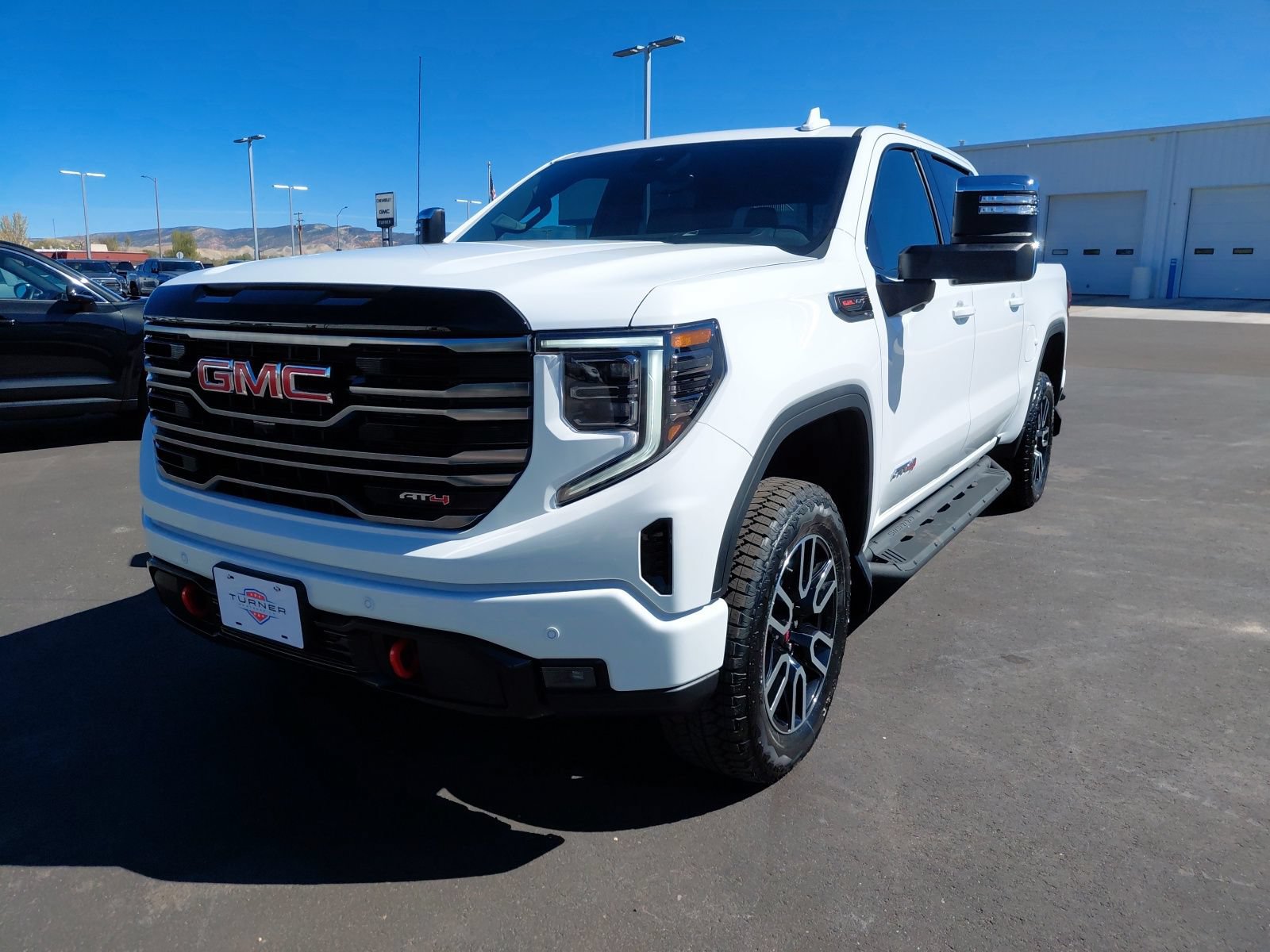 New 2026 GMC Sierra 1500 AT4 w/ AT4 Premium Package AWD/4WD image 12