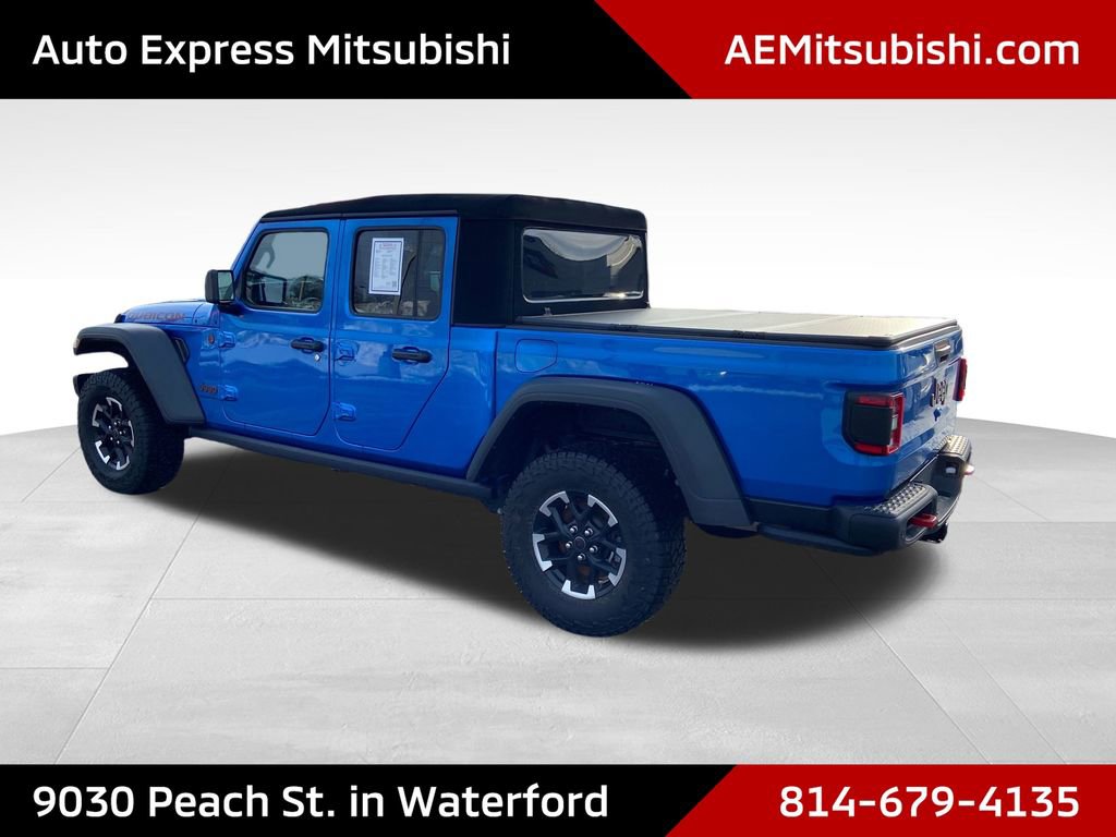 Used 2024 Jeep Gladiator Rubicon w/ Safety Group AWD/4WD image 5