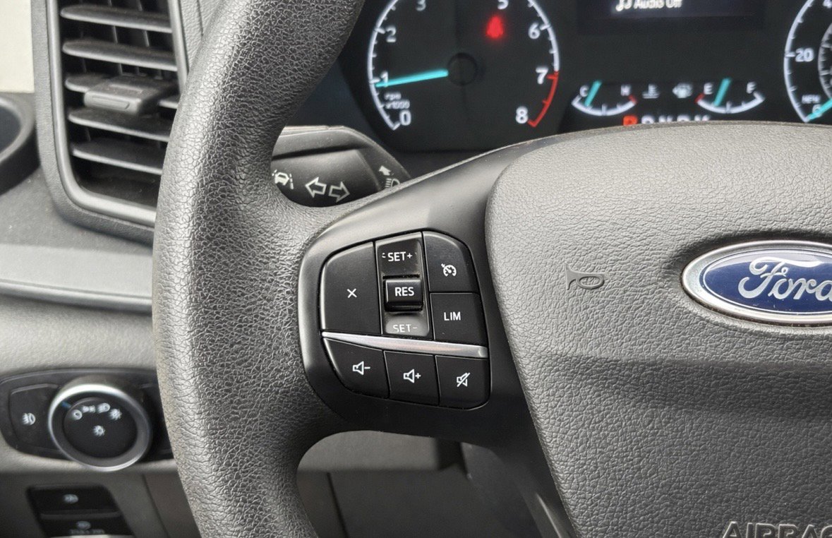 Used 2023 Ford Transit 350 XLT image 12