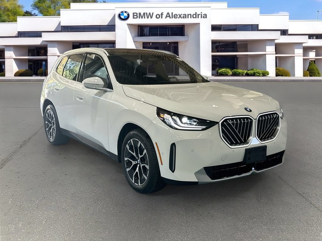Used 2026 BMW X3 xDrive30i w/ Convenience Package AWD/4WD image 3