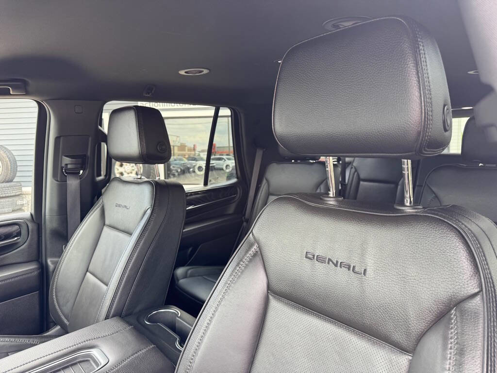 Used 2024 GMC Yukon Denali image 17