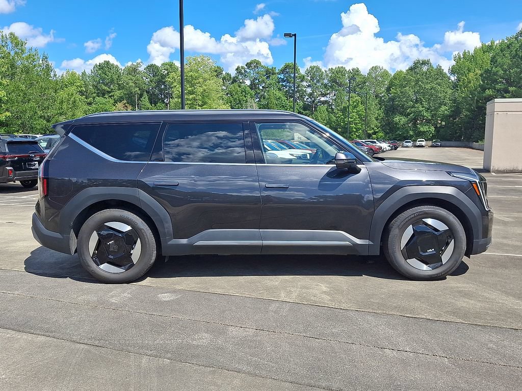 Used 2024 Kia EV9 Wind AWD/4WD image 18