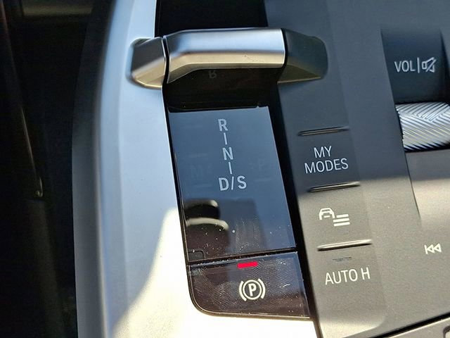 Certified 2026 BMW X2 xDrive28i w/ Technology Package image 11