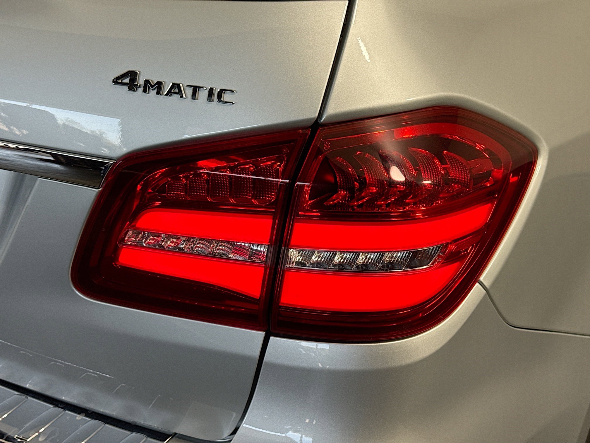 Used 2019 Mercedes-Benz GLS 450 4MATIC image 34