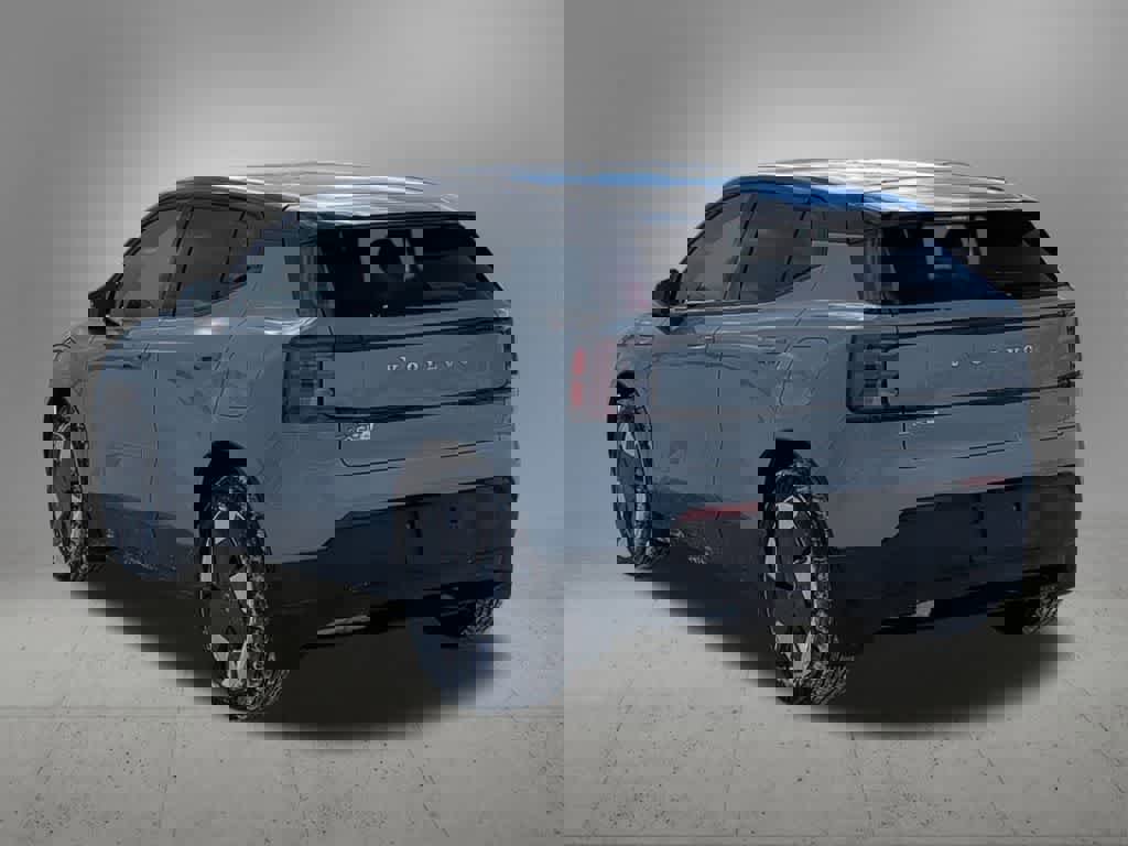 New 2026 Volvo EX30 Plus w/ Protection Package Premier image 4