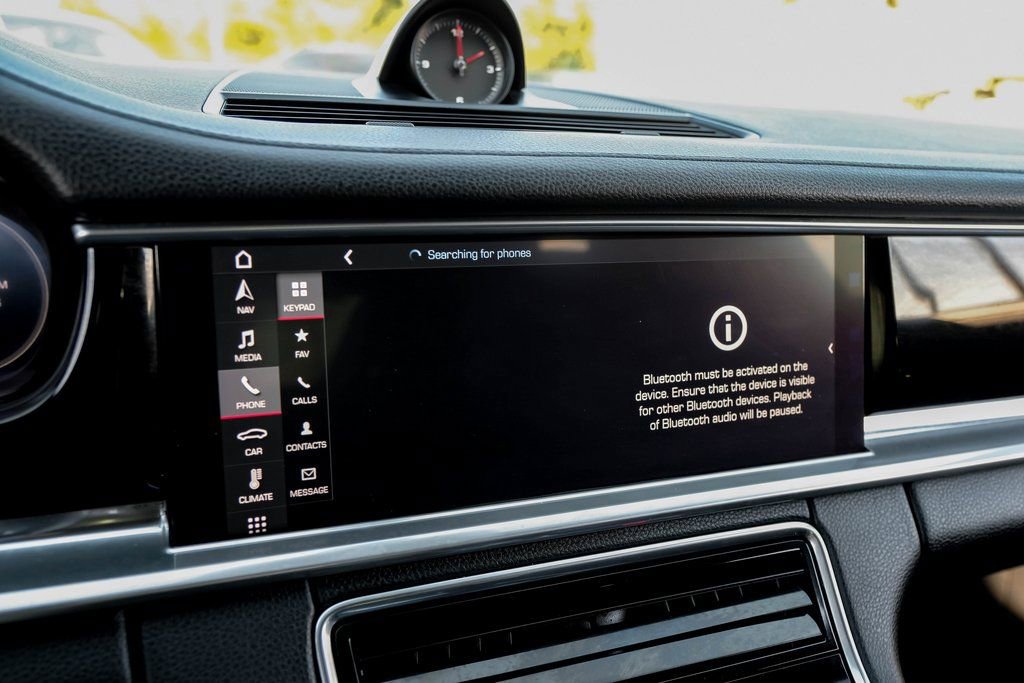 Used 2019 Porsche Panamera 4 image 28