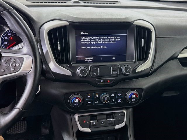 Used 2024 GMC Terrain SLT FWD image 17