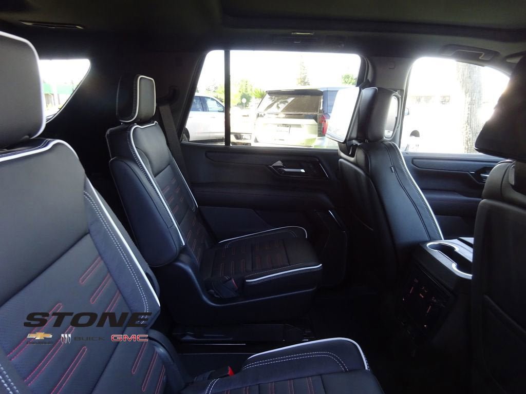 New 2026 GMC Yukon AT4 Ultimate image 23