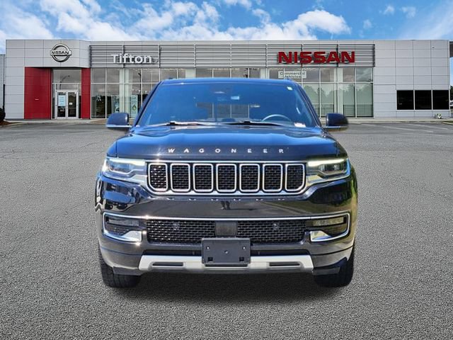 Used 2024 Jeep Wagoneer L Series II RWD image 2
