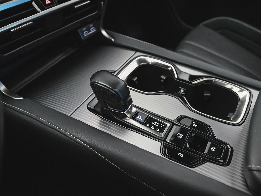 Used 2023 Lexus RX 500h F Sport w/ Accessory Package (Z1) image 26