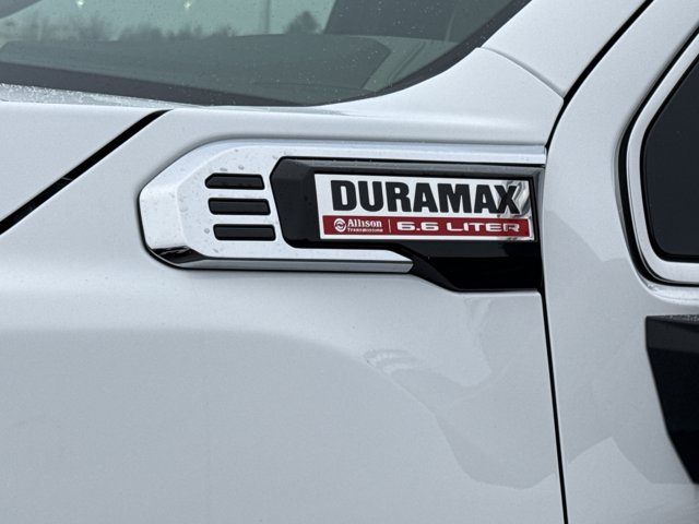 New 2026 GMC Sierra 2500 SLT w/ SLT Premium Package AWD/4WD image 17