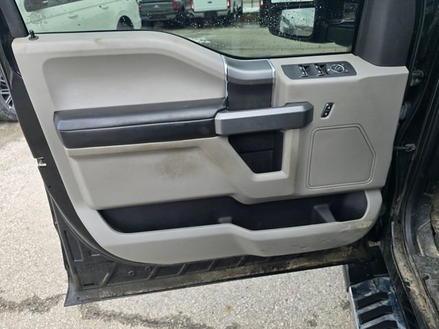 Used 2018 Ford F150 XLT w/ Equipment Group 301A Mid AWD/4WD image 9