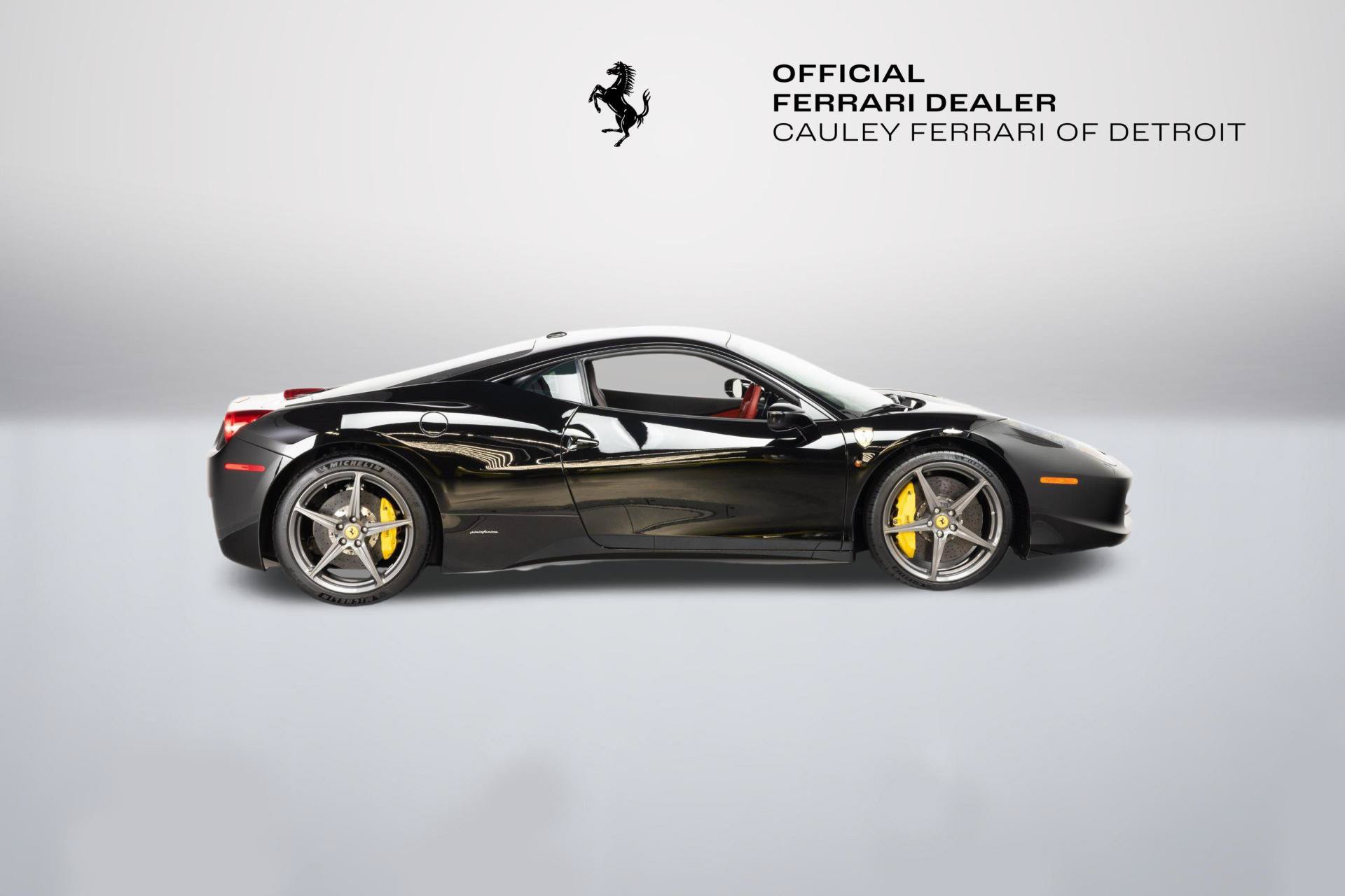 Certified 2015 Ferrari 458 Italia Coupe RWD image 9