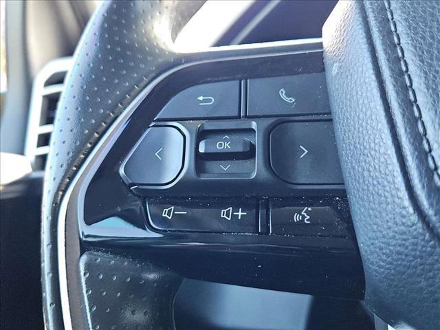 Used 2022 Toyota Tundra SR5 w/ SR5 Convenience Package image 9