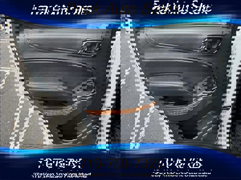 Used 2015 Chevrolet Tahoe LTZ w/ Max Trailering Package image 28