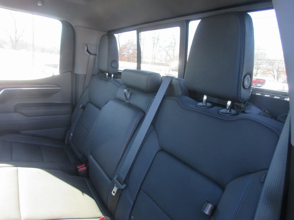 New 2026 GMC Sierra 1500 SLT w/ SLT Premium Plus Package image 15