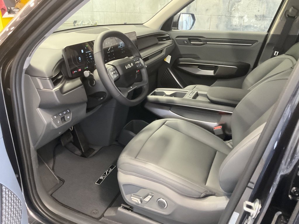 New 2026 Kia EV9 Light image 10