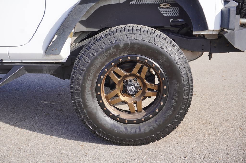 Used 2018 Jeep Wrangler Sport w/ Quick Order Package 24W image 11