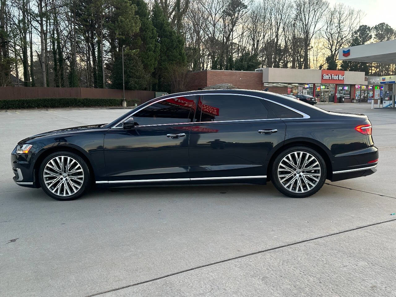 Used 2019 Audi A8 L 3.0T w/ Executive Package image 16