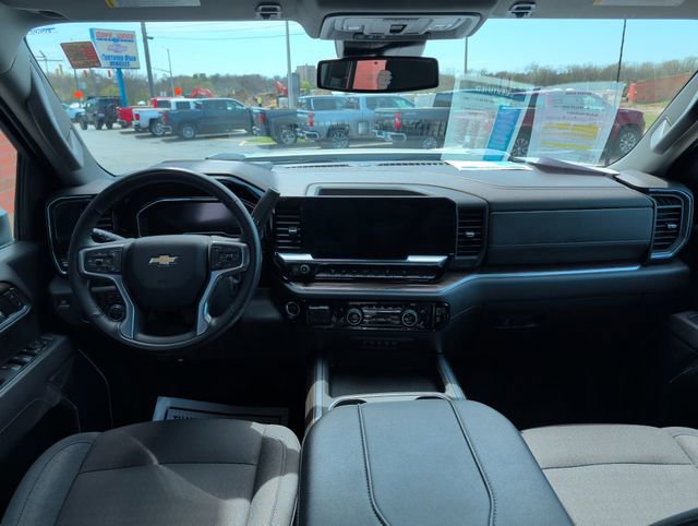 Certified 2025 Chevrolet Silverado 3500 LT w/ All Star Edition image 16