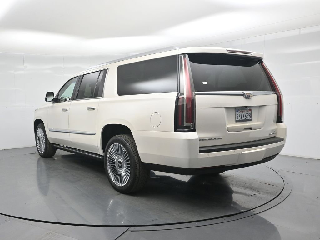 Used 2015 Cadillac Escalade ESV Platinum image 30