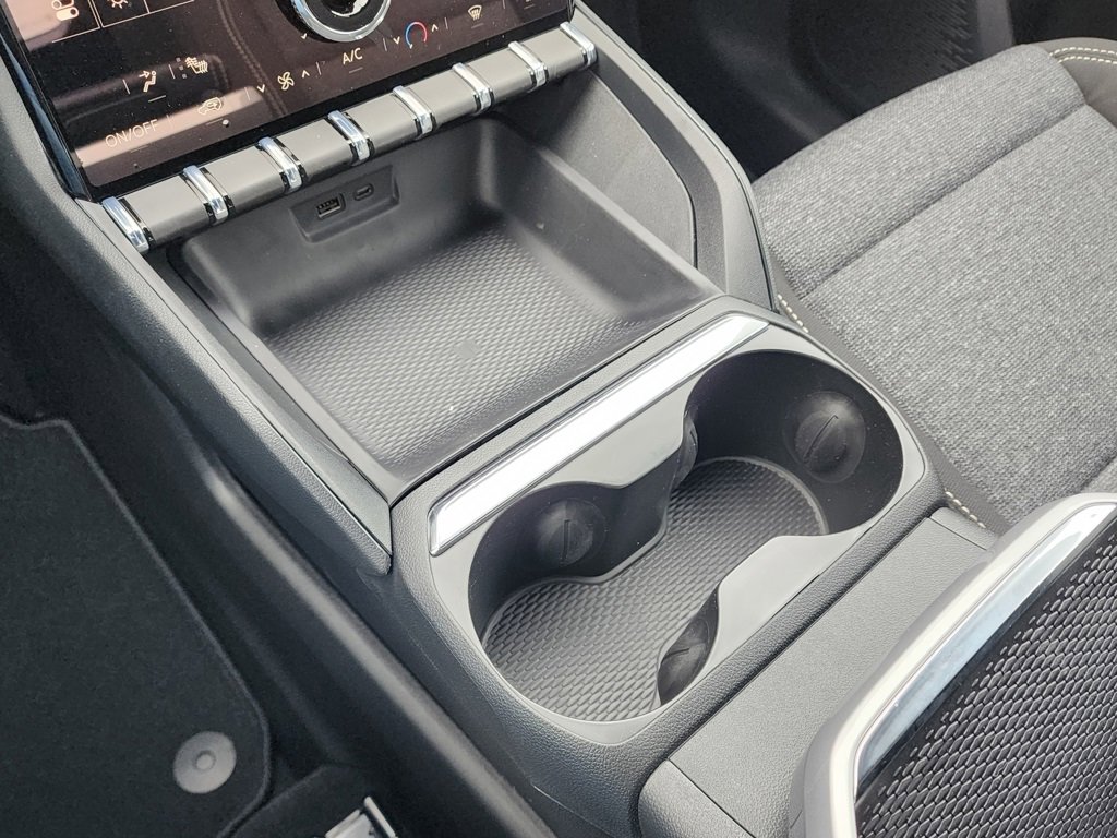 New 2026 GMC Terrain Elevation w/ Black Edition image 30