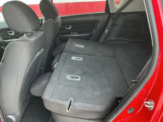 Used 2013 Kia Soul + image 36