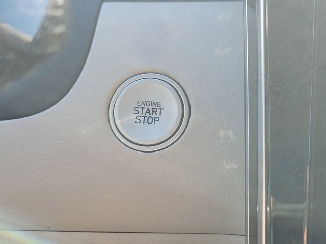 Used 2022 Hyundai Tucson Limited image 28