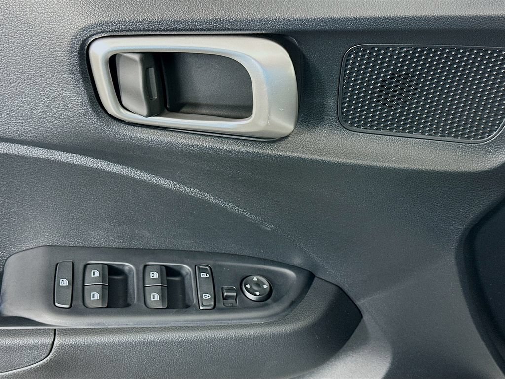 New 2026 Hyundai Venue SEL FWD image 18