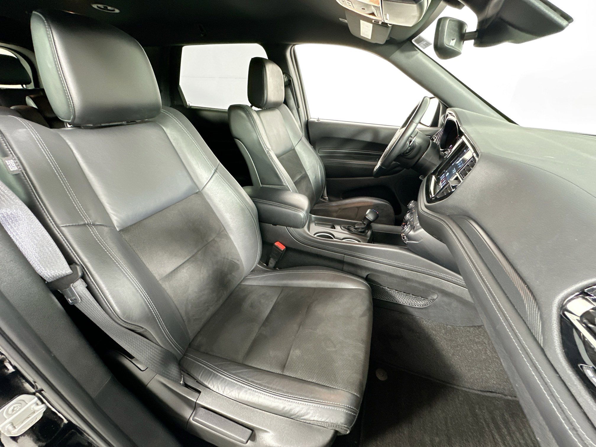 Used 2022 Dodge Durango GT image 28