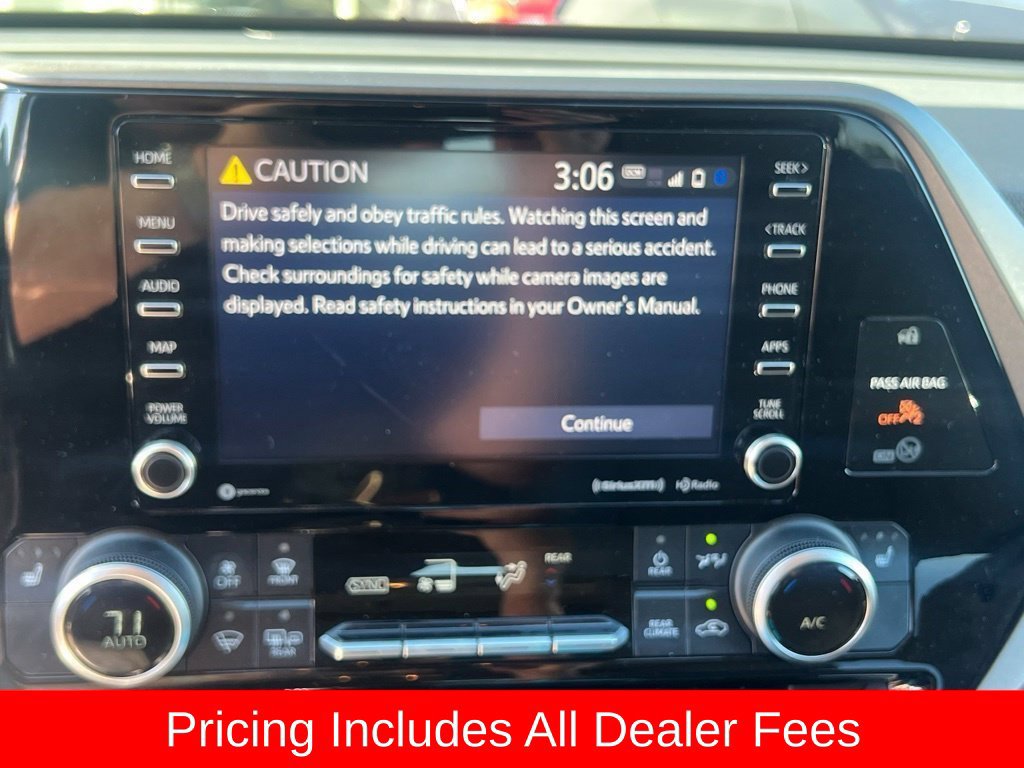 Used 2020 Toyota Highlander XLE FWD image 7