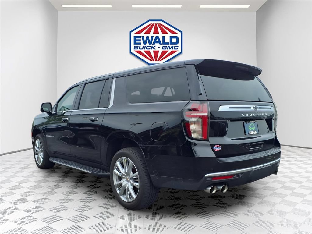 Certified 2021 Chevrolet Suburban High Country AWD/4WD image 4