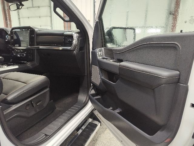 New 2025 Ford F150 Lariat w/ Equipment Group 501A Mid image 12