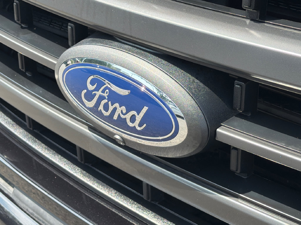 Used 2023 Ford F150 Lariat AWD/4WD image 12