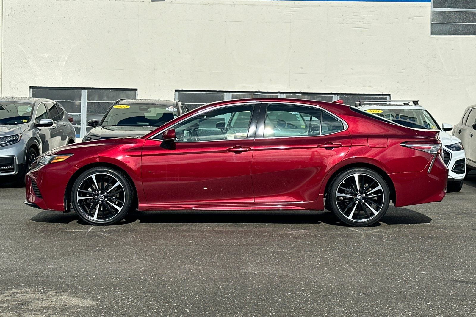 Used 2018 Toyota Camry XSE w/ Audio Package FWD image 7