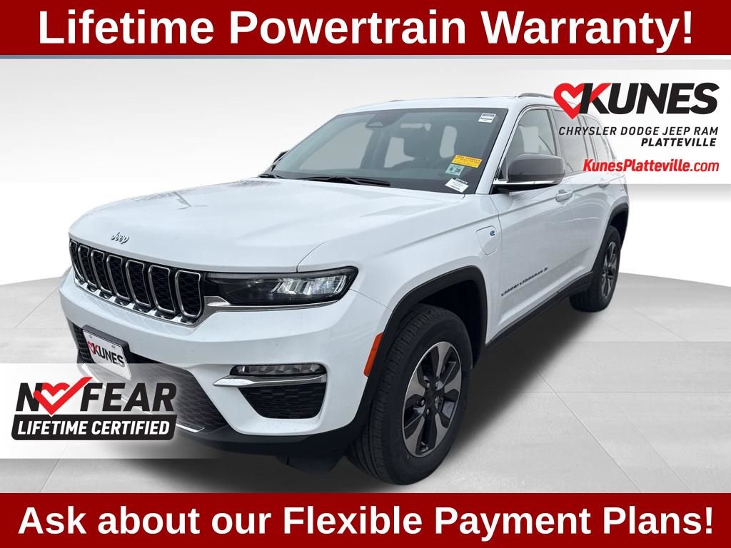 Used 2023 Jeep Grand Cherokee 4WD 4xe image 9