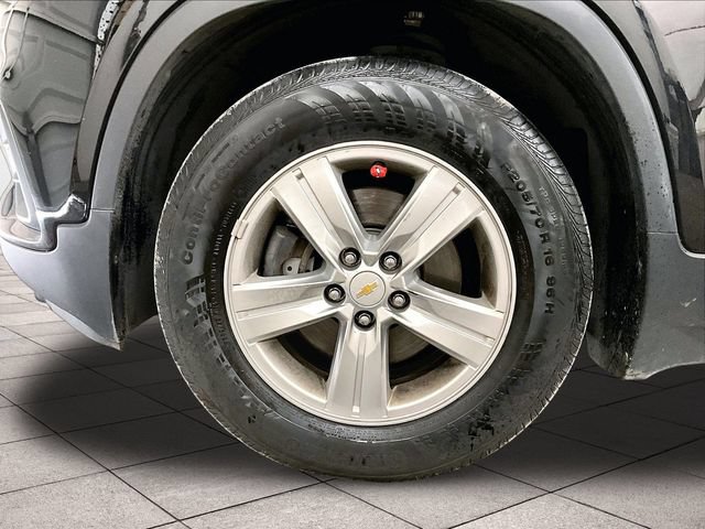 Used 2020 Chevrolet Trax LS w/ Tint and Cruise Package FWD image 8
