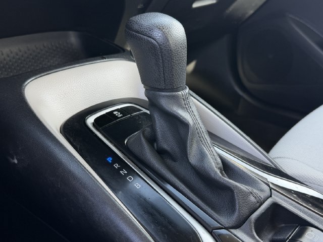 Used 2021 Toyota Corolla L FWD image 15