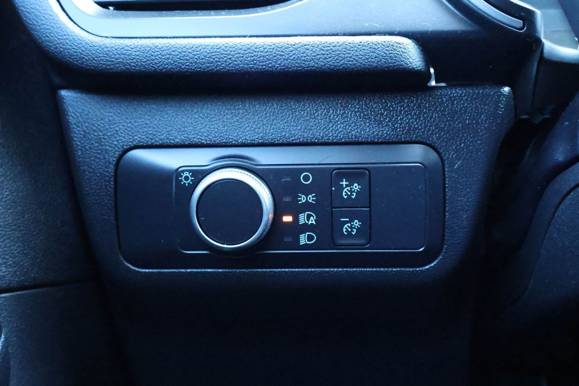 Used 2022 Ford Escape S image 26