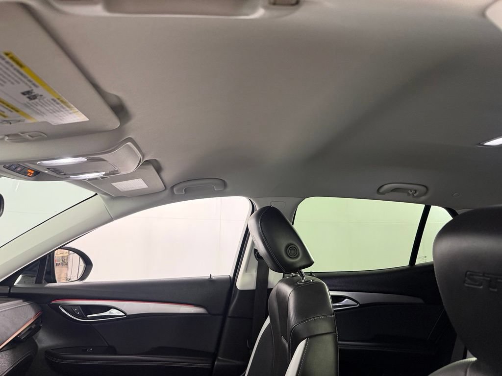 Used 2025 Buick Envision Sport Touring AWD/4WD image 23