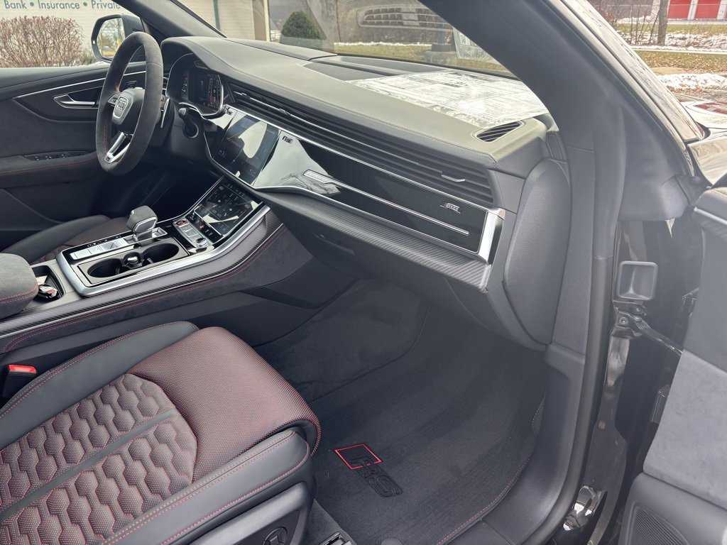 New 2026 Audi RS Q8 performance image 32