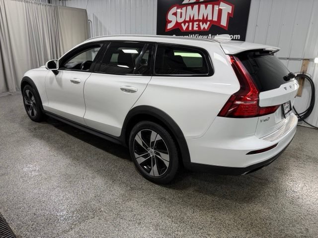 Used 2020 Volvo V60 T5 Cross Country w/ Protection Package Premier AWD/4WD image 6
