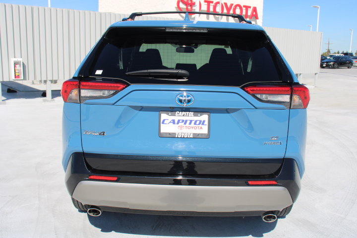 Certified 2024 Toyota RAV4 SE AWD/4WD image 4