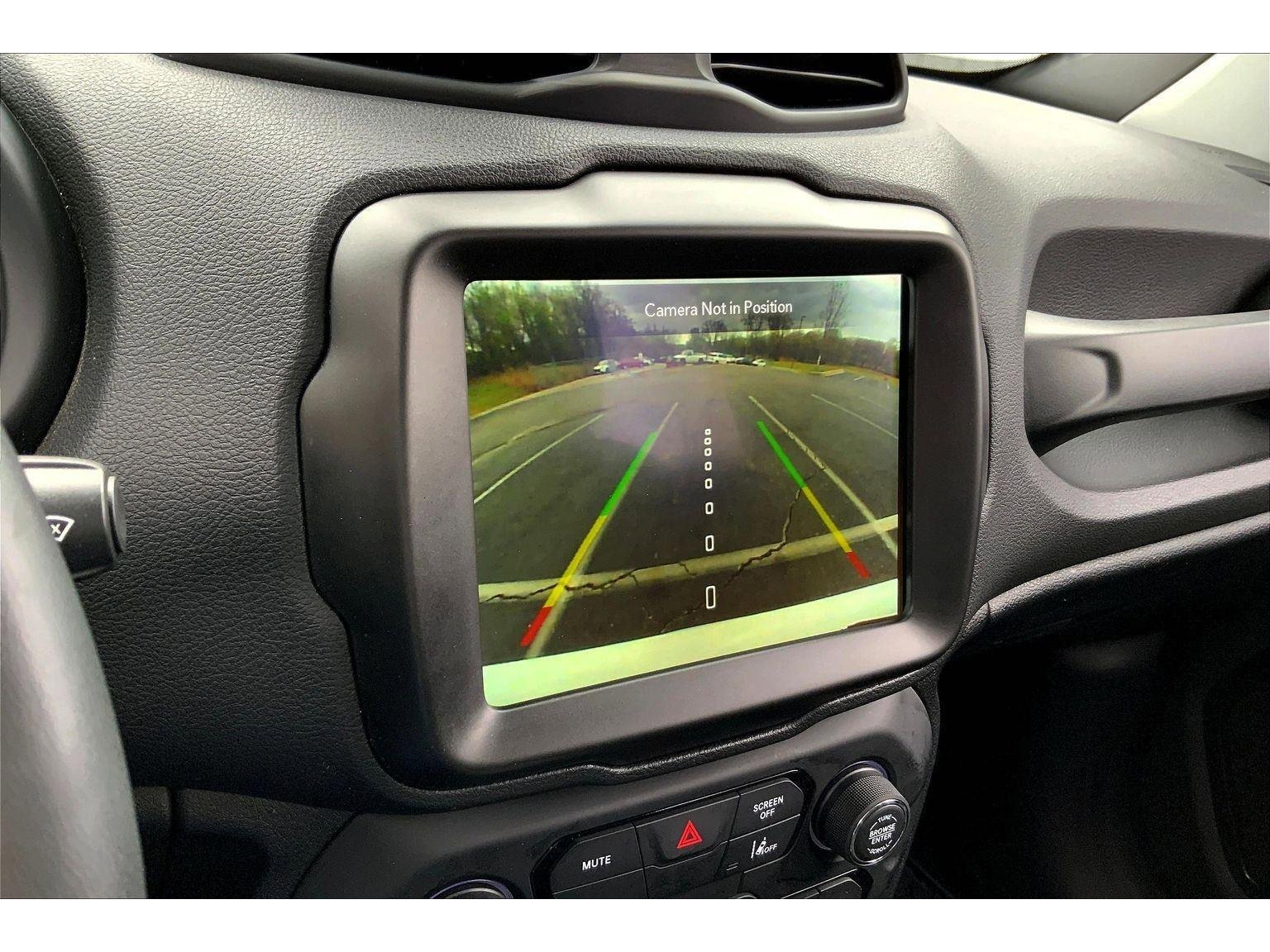 Used 2023 Jeep Renegade Altitude image 20