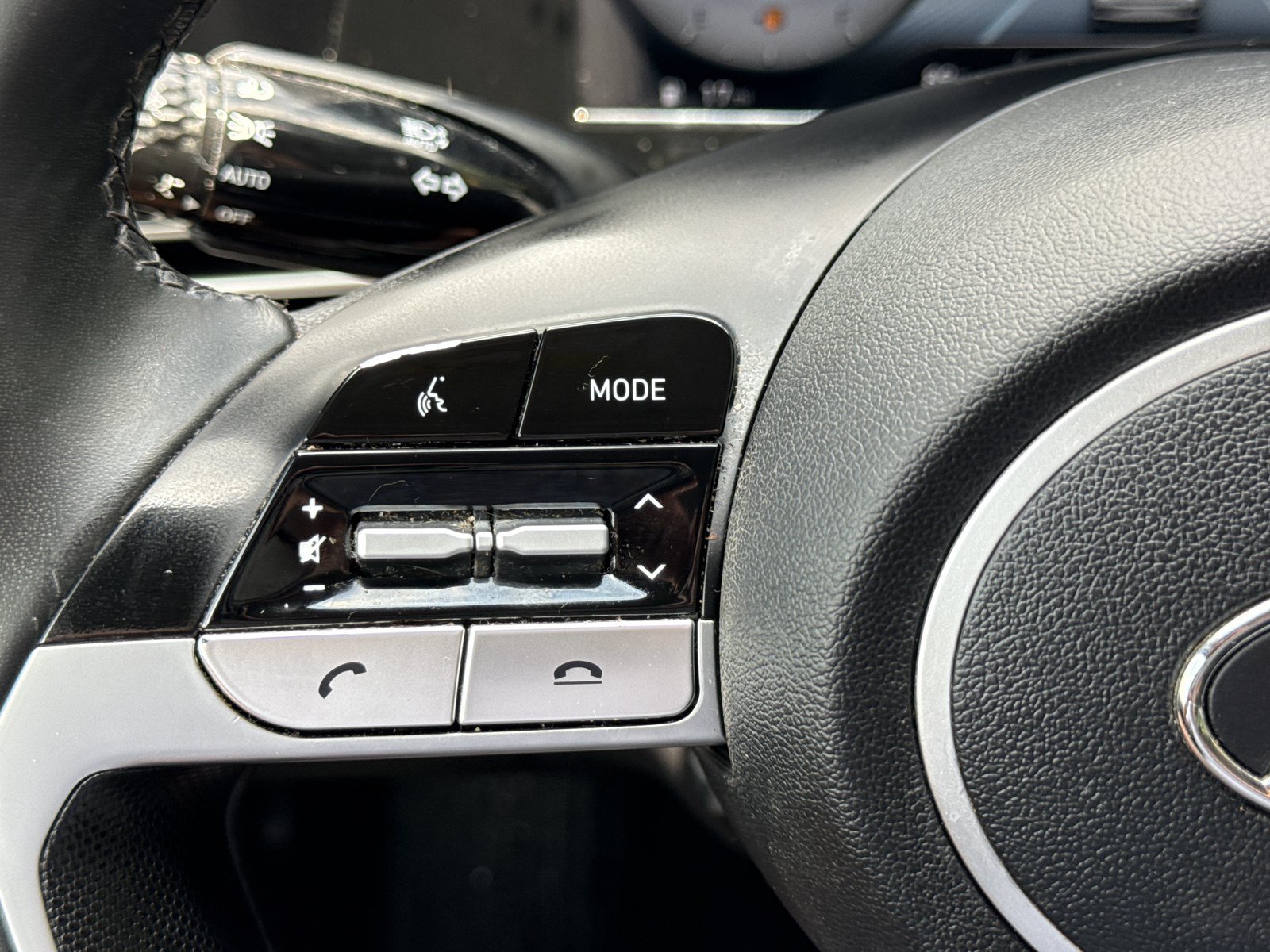 Used 2022 Hyundai Elantra SEL w/ Convenience Package FWD image 19