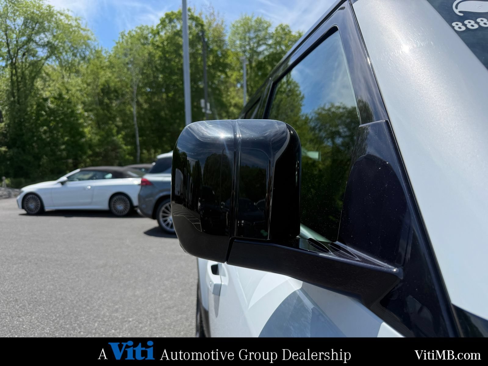 Used 2023 Land Rover Defender 110 V8 AWD/4WD image 10